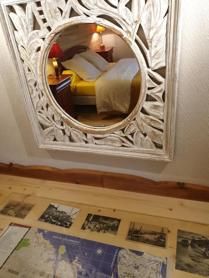 Chambre d'hôtes Douarnenez - Kerioret Izella Kerlaz 0*,  Francia