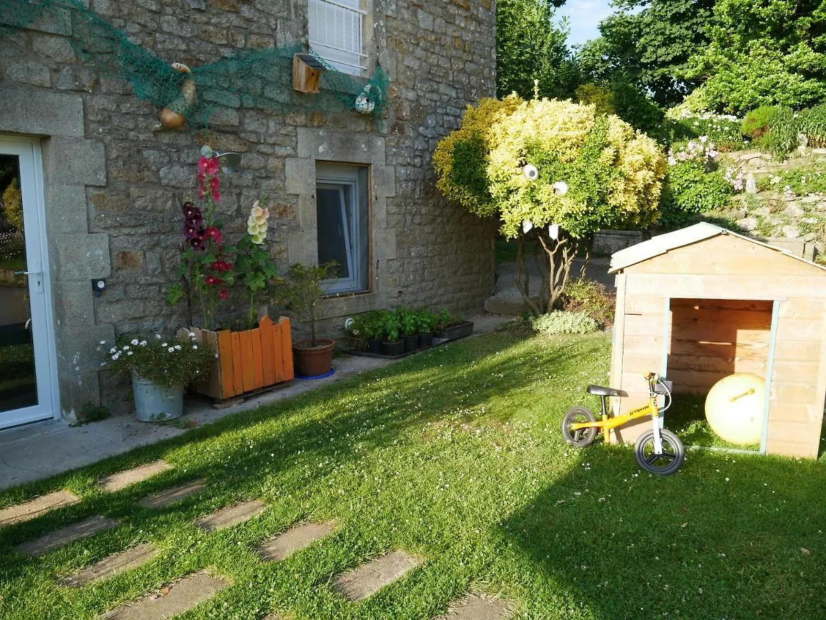 Chambre d'hôtes Douarnenez - Kerioret Izella Kerlaz Bed & Breakfast