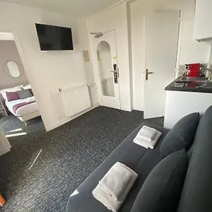 Du Parc Montsouris Hotel Parigi