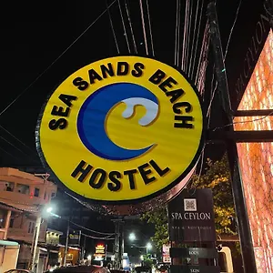 Sea Sands Hostel Negombo