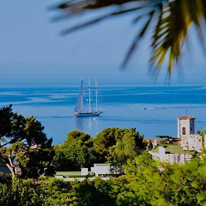 The Address Gasthof Cassis